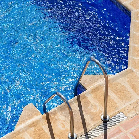 Burriana, 2 Bedroom * Nerja